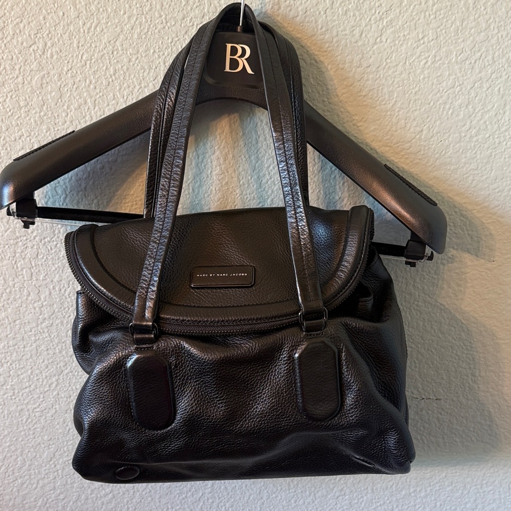 Marc by Marc Jacobs Black Pebbled Leather Shoulder Bag